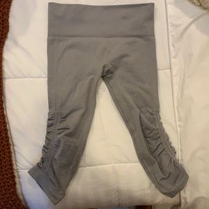 Lululemon In the Flow Cropped Leggings - Sz 4